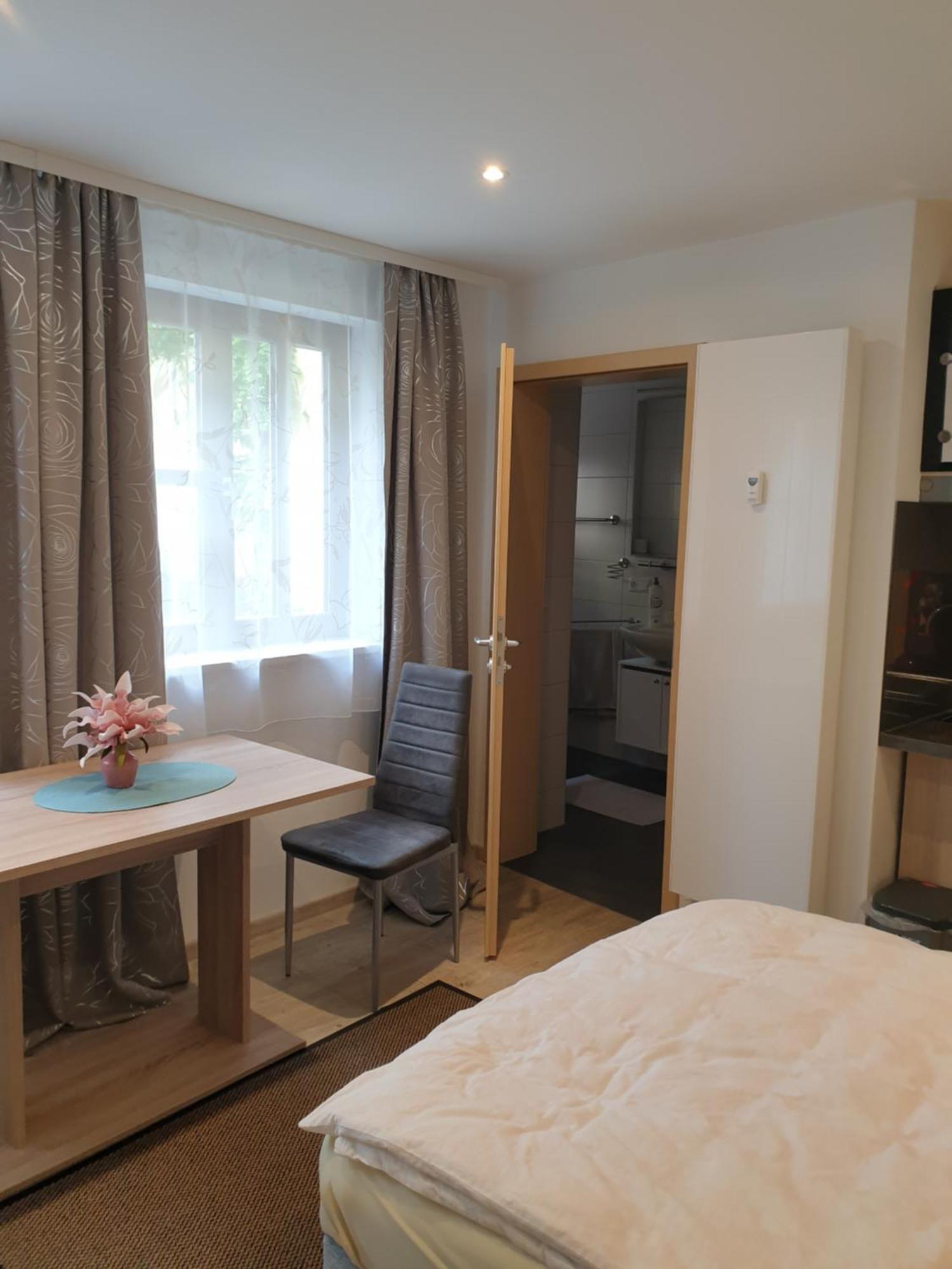 Hausner'S Hotel- Studio Apartments Altenstadt an der Waldnaab Eksteriør bilde